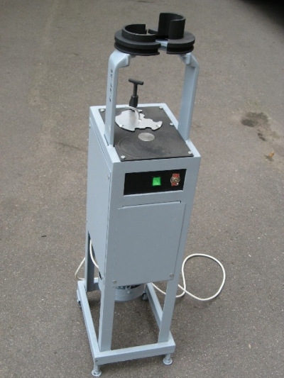 Press device for ashaplt samples Press device for ashaplt samples